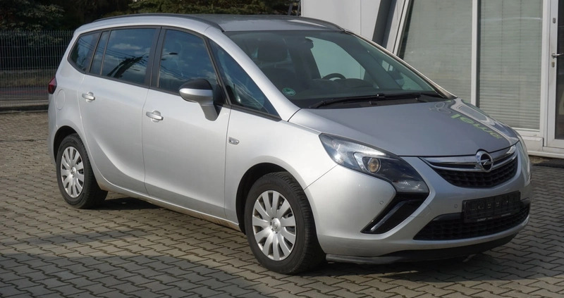 Opel Zafira cena 35500 przebieg: 152000, rok produkcji 2014 z Czerniejewo małe 497